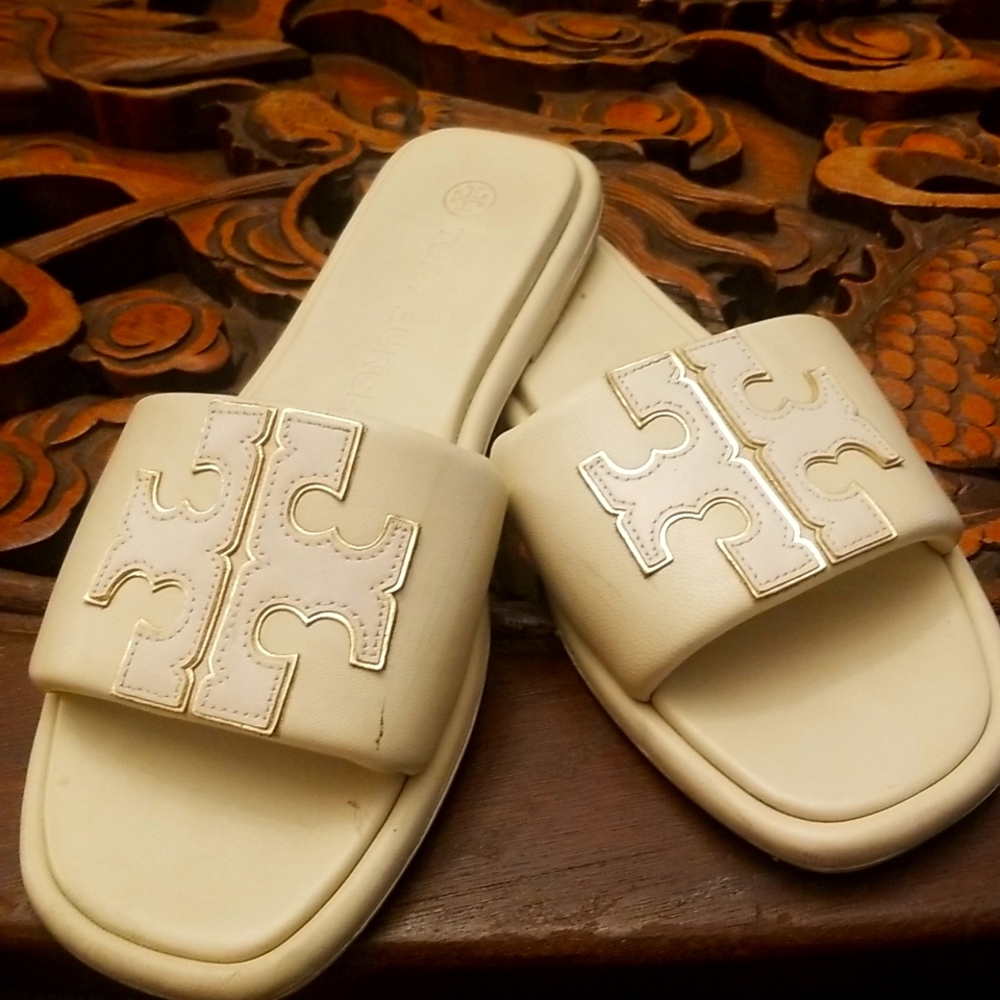 Tory Burch  beige leather womens sandals size 9 1/2
